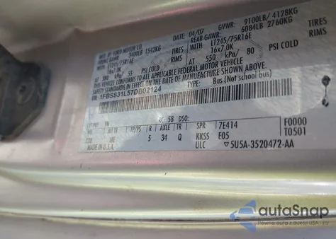 2007 Ford E-350 Super Duty Xl/Xlt z USA, uszkodzony, nr VIN 1FBSS31L57DB02124